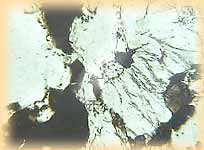 Diaplektisches Glas (weiß), Mikroskopbild